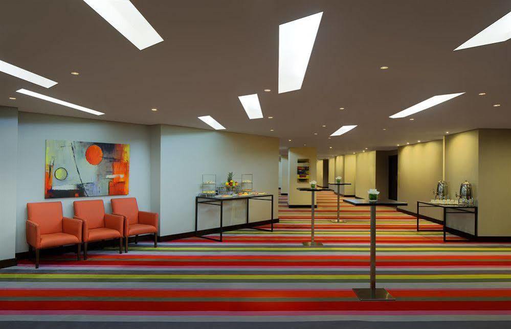 Hotel Millennium Downtown 4*